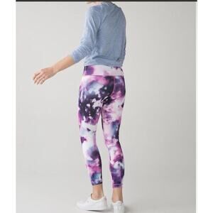 Lululemon High Times Pant Size 6 Blooming Pixie Multi High-Rise 7/8 Leggings